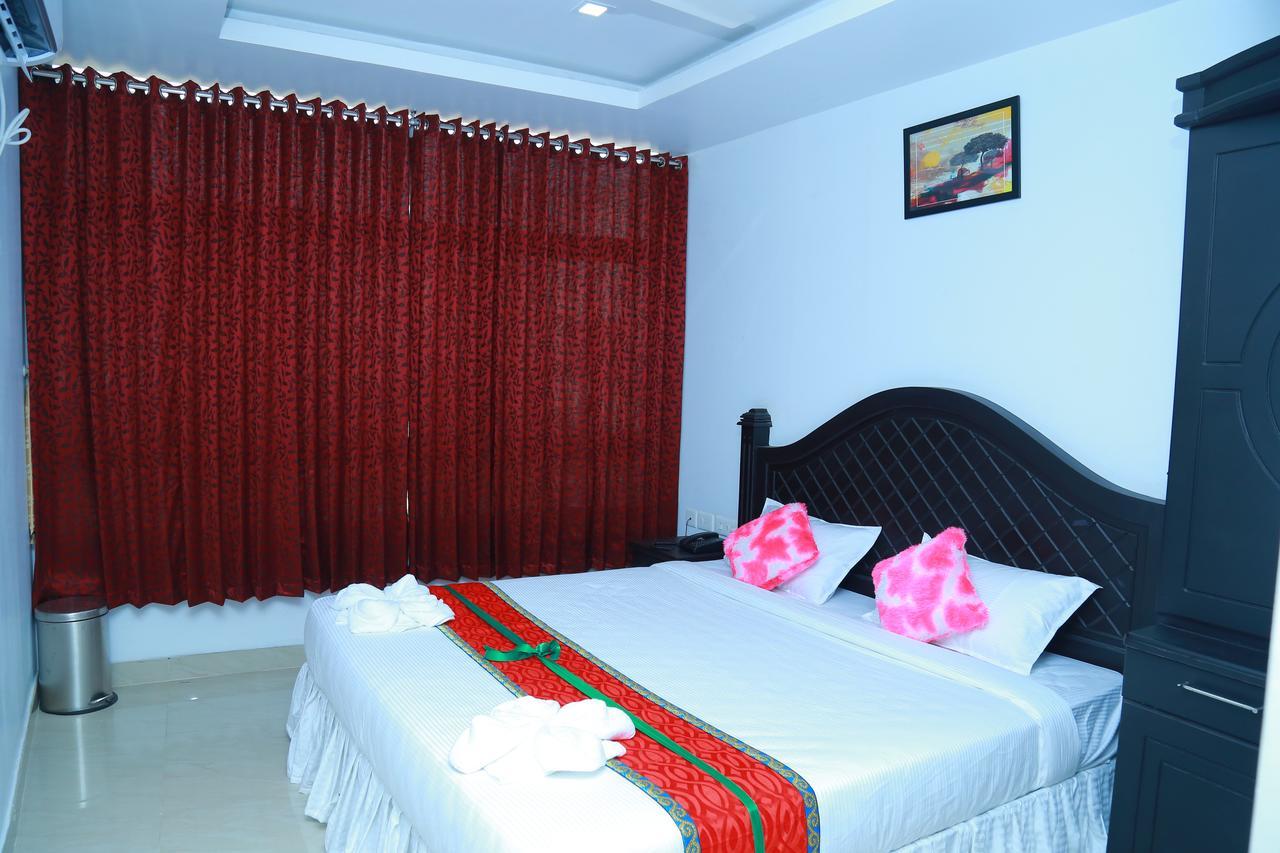 Aarya Bhavan Residency Hotel Malappuram Exterior photo